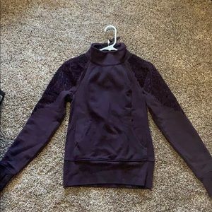 Lululemon Pullover Sweatshirt